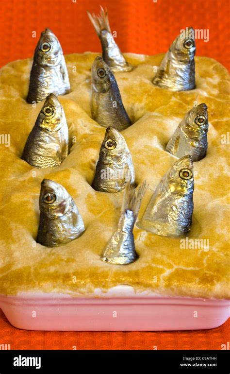 Stargazy pie hi-res stock photography and images - Alamy