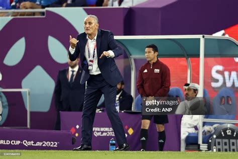 DOHA - Brazil coach Tite during the FIFA World Cup Qatar 2022 group G ...