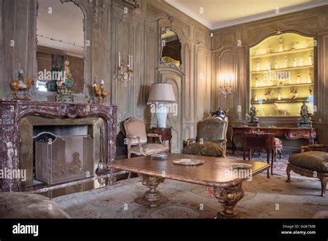 Interior view of a room in Villa del Balbianello, Lenno, Lake Como ...