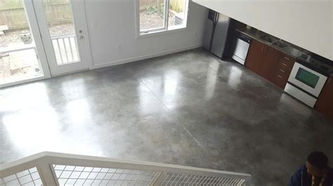 Sealed concrete floors vs polished concrete. You can't tell the ...