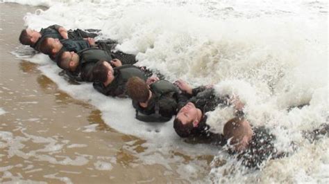 NAVY SEAL TRAINING PROGRAM NAVY SEAL BUD/S TRAINING Extreme SEAL Experience