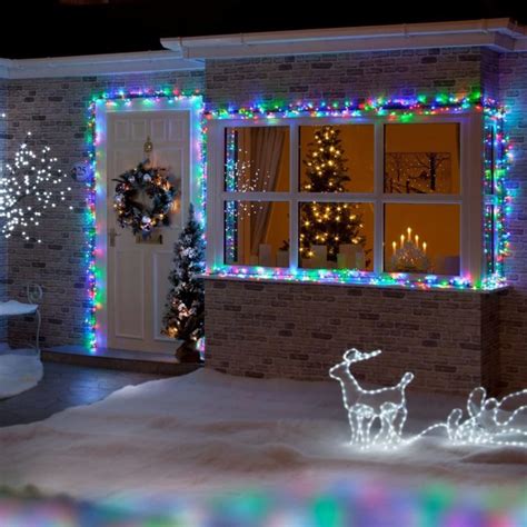 Best Window Lights Decoration Ideas for Christmas