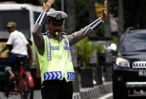 cerita polisi lalu lintas mengharukan - aneka olahan kopi