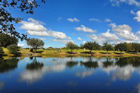 River Club in Bradenton Golf Course - Sarasota Real Estate