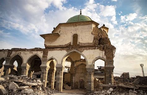 Landmark monuments in Mosul, Iraq, rising from ruins | News-photos ...