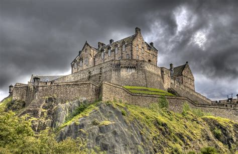 Edinburgh Castle | Dreamhouse Apartments