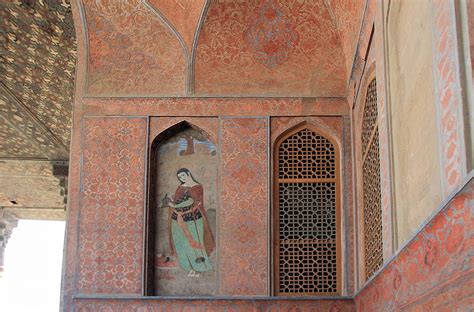 An Introduction to Medieval Safavid Art and Architecture - Brewminate ...