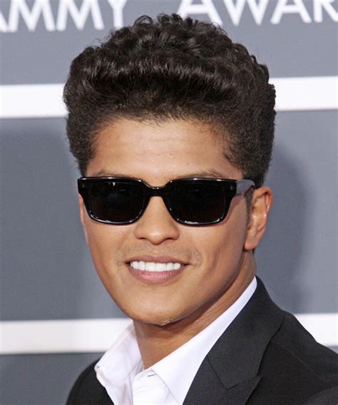 Bruno Mars Hairstyles And Haircuts - Celebrity Hair Ideas