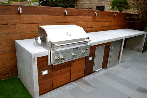 Outdoor Kitchen Countertop Ideas