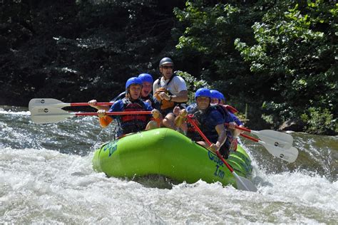 The Best Ocoee River Rafting Guides - Whitewater Rafting Guides Ocoee River