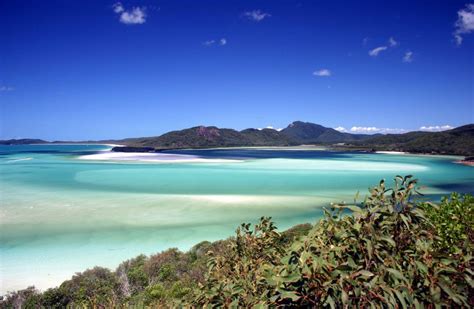 Exploring the Whitsunday Islands | Wanderlusters