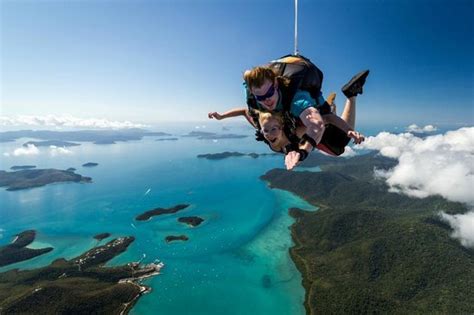 Skydive Airlie Beach (Whitsunday Island, Australia): Address, Phone ...