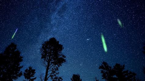 Perseid Meteor Shower Timelapse 4K - YouTube