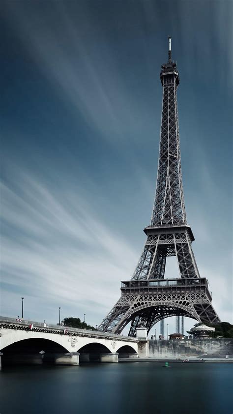 aesthetic pictures of the eiffel tower Moody lightroom preset pack ...