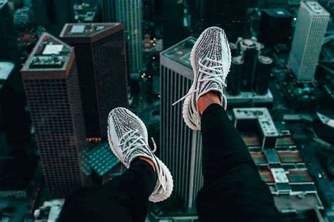 Fans Enjoy the Adidas Yeezy Boost 350 V2 Zebra Color