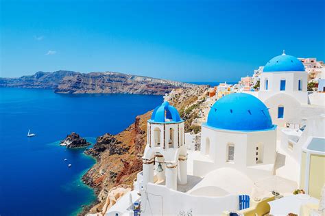 Santorini, Greece | The Top 10 Islands in the World Are So Beautiful ...