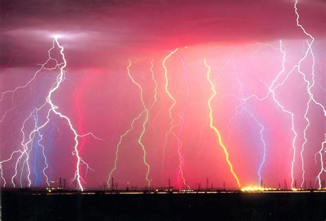 Rainbow lightning : r/Rainbow