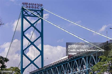 Ambassador Bridge Photos and Premium High Res Pictures - Getty Images