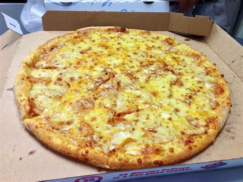 Domino's Cheese Pizza | Cheese pizza, Food, Pizza