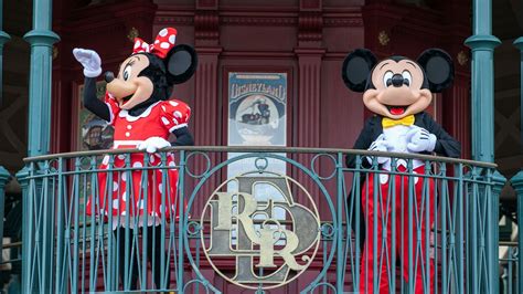 Minnie change de look pour les 30 ans de Disneyland Paris - RTBF Actus