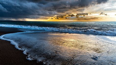 Sea Shore With Waves Under Clouds During Sunset HD Nature Wallpapers ...