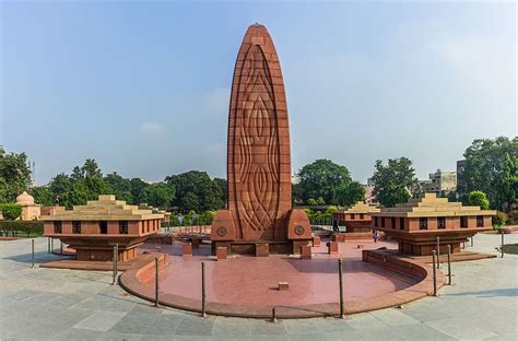 Commemorating the Jallianwala Bagh Massacre | Hindi Language Blog