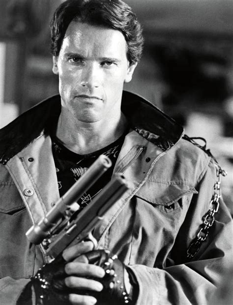 Arnold Schwarzenegger In The Terminator / Arnold Schwarzenegger On ...