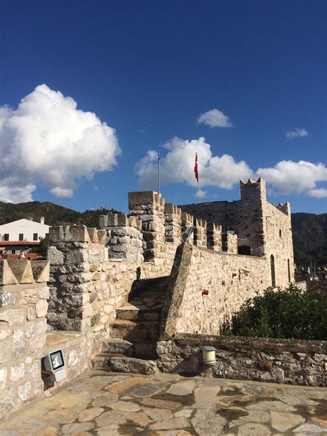 Marmaris Castle was established in 300 BC | Marmaris, Travel turkey ...