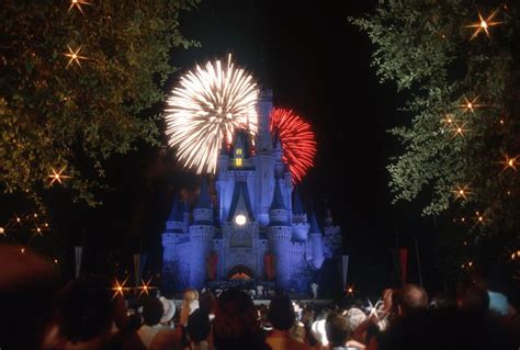 Disney to unveil new fireworks show May 12 - Orlando Rising