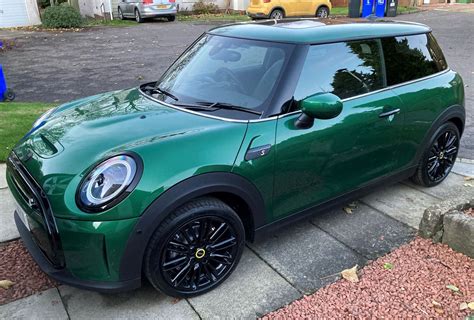 MINI Electric 2021 electric car owner review - Electric Road