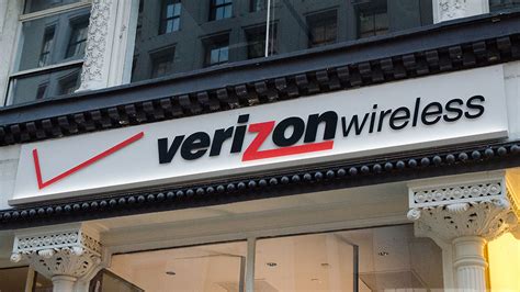 Verizon to offer one year payment plans on smartphones costing over ...