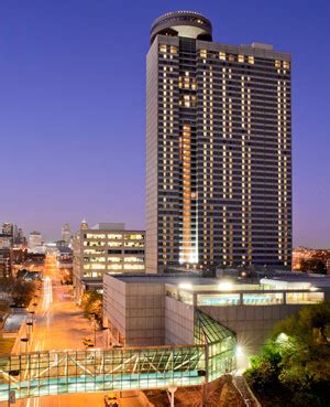 Sheraton Crown Center Parking - Parking near Kansas City Sheraton Crown ...