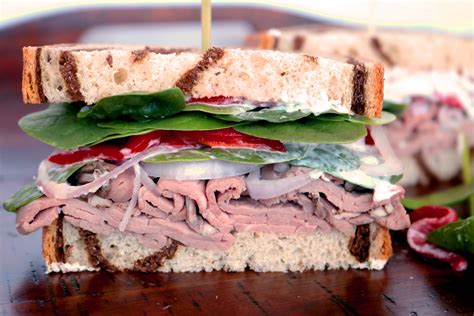 Deli-Style Roast Beef Sandwich with Creamy Horseradish Sauce | Recipe ...