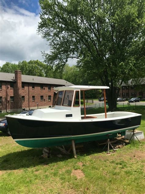 24 Downeast Lobster Boat For Sale - Waa2