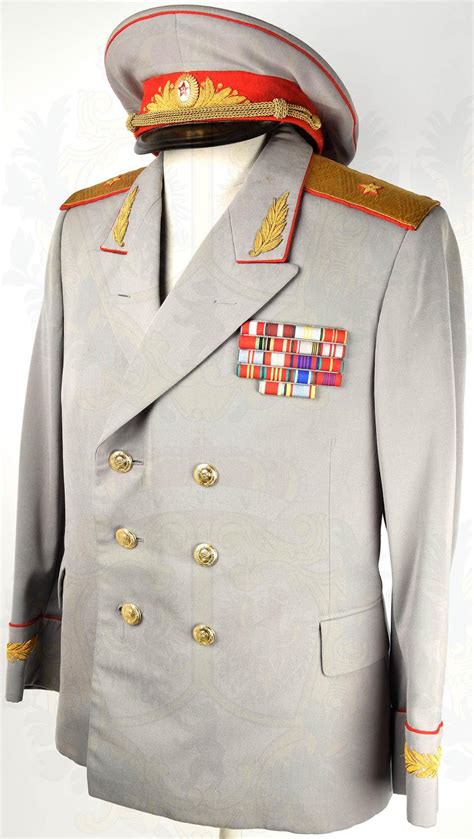 At Auction: UNIFORM GENERALMAJOR