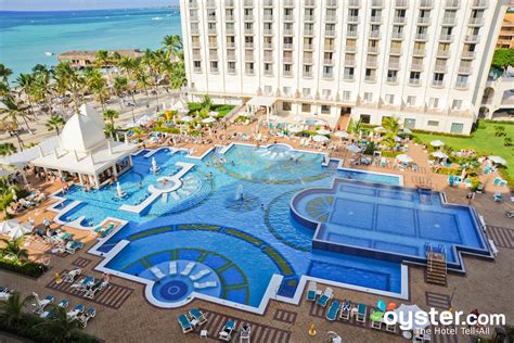 Hotel Riu Palace Aruba Review: What To REALLY Expect If You Stay