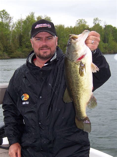 The 3 Best Early Spring Bass Fishing Lures - FishNY