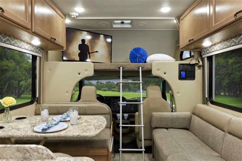 Daybreak Class C Motorhomes | Motorhome interior, Motorhome ...