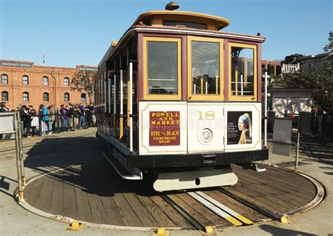 The Famous San Francisco Cable Car on Turnaround at Powell and Market ...