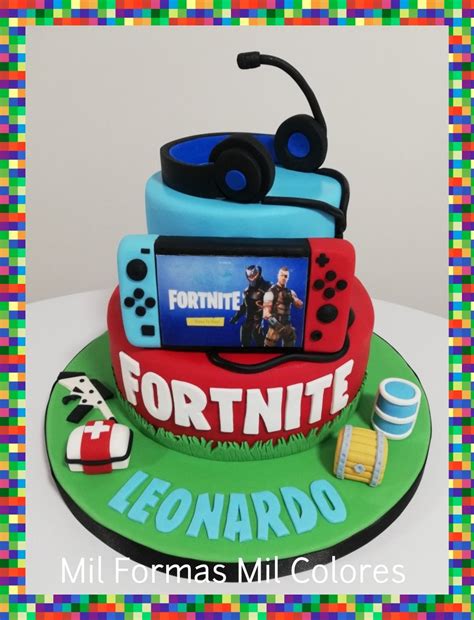 Fortnite Cake by Mil Formas Mil Colores | 10th birthday cakes for boys ...