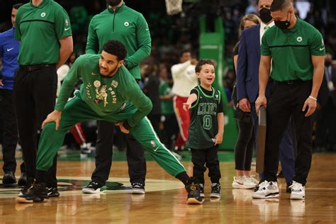 Jayson Tatum's son, Deuce, becoming biggest star of NBA Finals