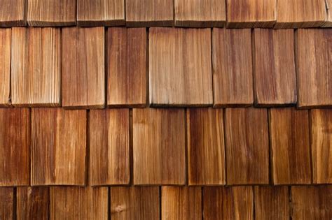 3 Tips For Maintaining Your Wood Shingle Roof | Central Bay Roofing