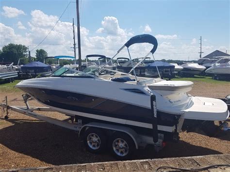 Sea Ray 220 Sundeck 2013 for sale for $35,800 - Boats-from-USA.com