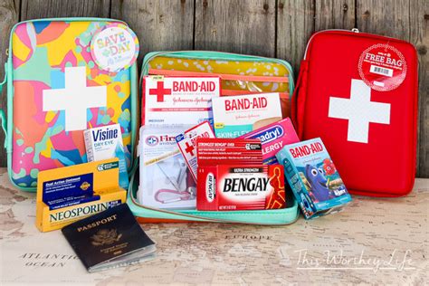 FREE Printable | DIY Travel First-Aid Kit with Printable Checklist