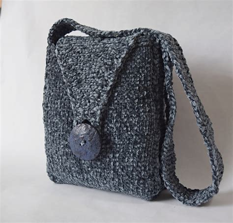 Ravelry: Velvet Bag pattern by Cindy Pilon