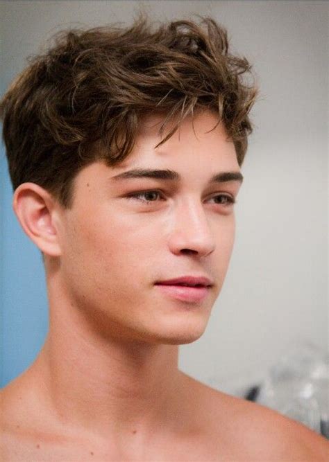 Pin by ღlala lalaღ on Francisco Lachowski | Haircuts for men, Francisco ...