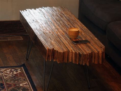 DIY coffee table made out of pallet wood | Dan·nix