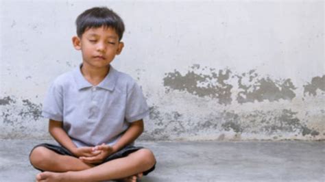 Millions Of Children In Thailand Meditate For World Peace