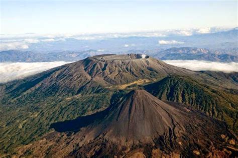 Complejo de Los Volcanes - El Salvador mi país