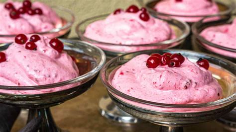 17 Berry Recipes That Will Leave Guests Speechless